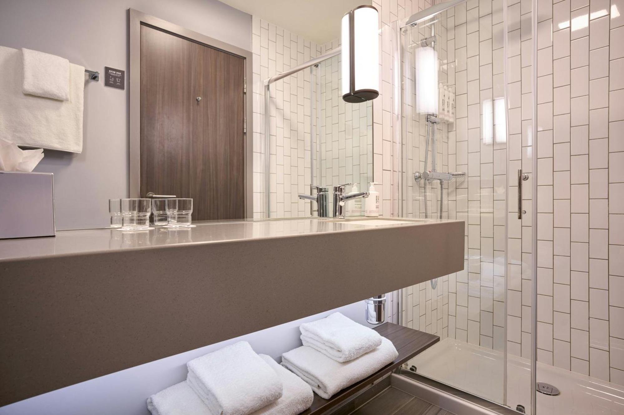 Moxy Dublin City Dış mekan fotoğraf