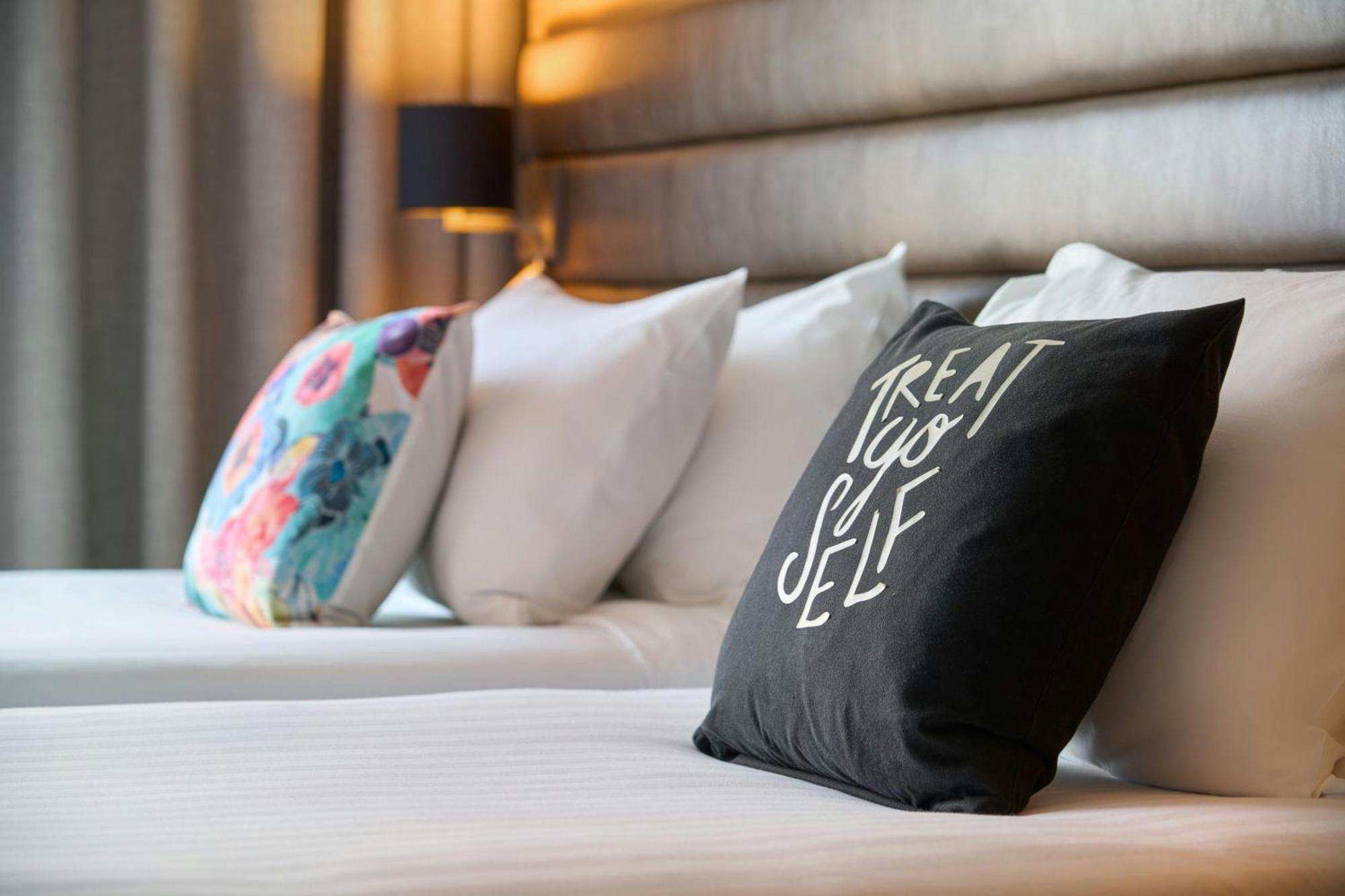 Moxy Dublin City Dış mekan fotoğraf