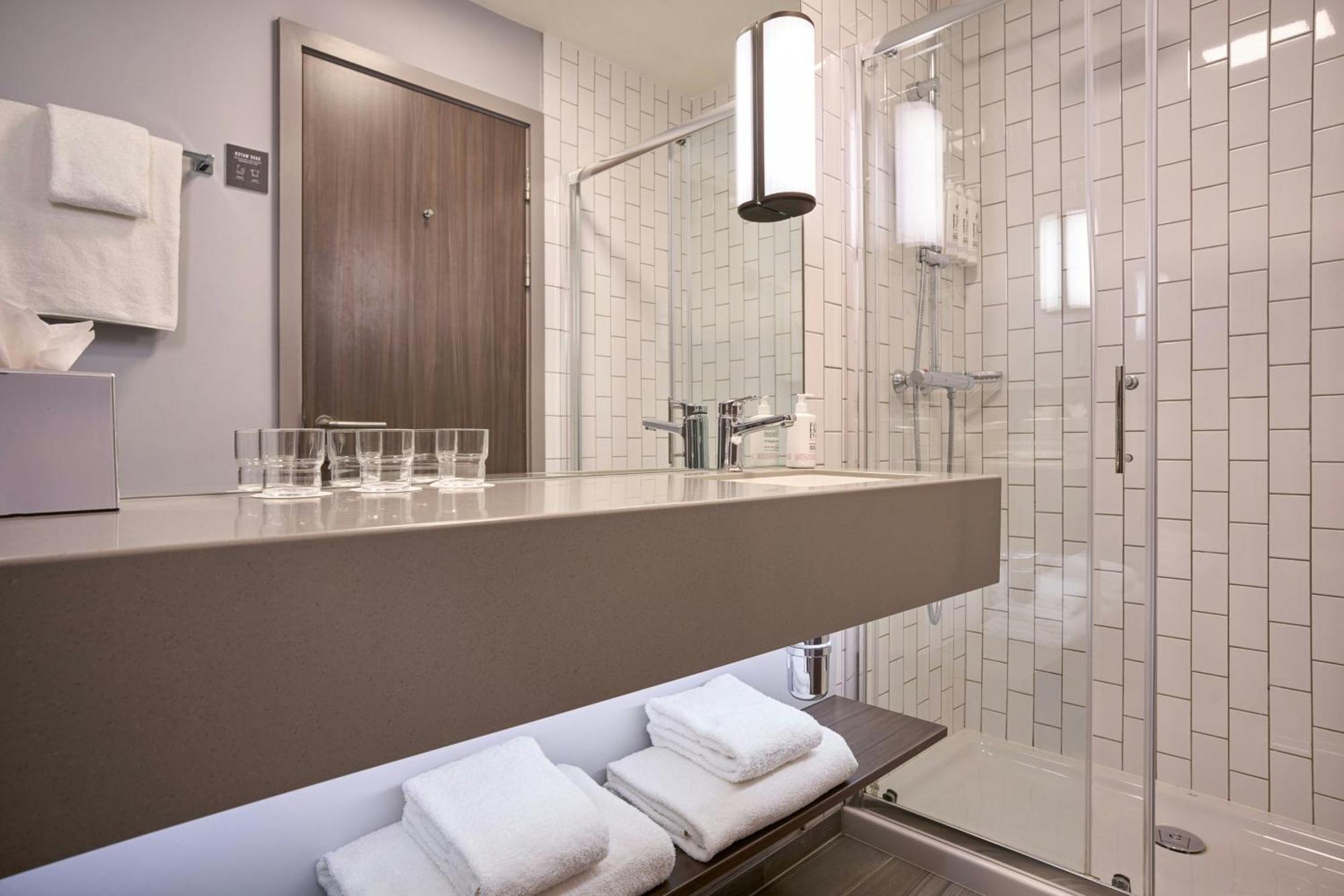 Moxy Dublin City Dış mekan fotoğraf